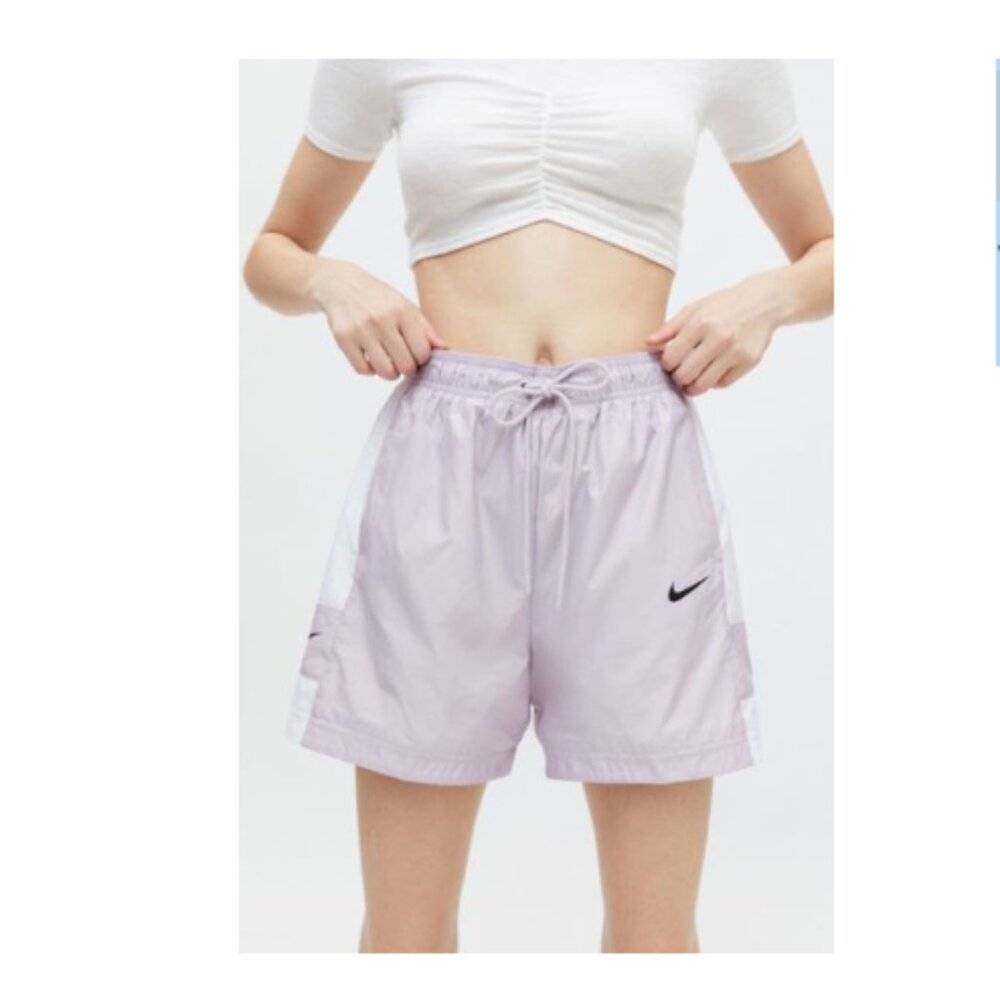 Women's Nike Woven Statement Short, Lilac,  Medium